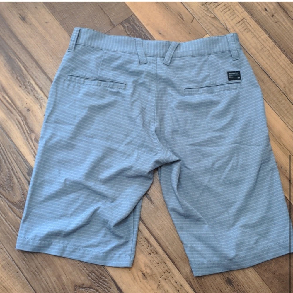 Travis Matthew Shorts - image 4